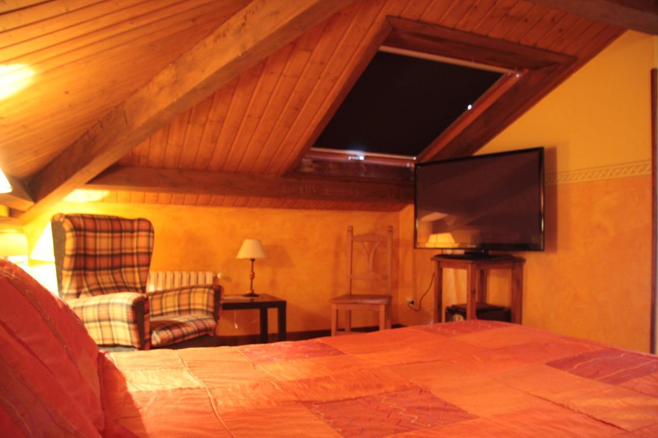 Habitaciones Y Estudios- Hotel "Posada De Cantabria El Solar" - Cenas Y Gintonic- Bar -Terraza Panoramica Galizano Zewnętrze zdjęcie