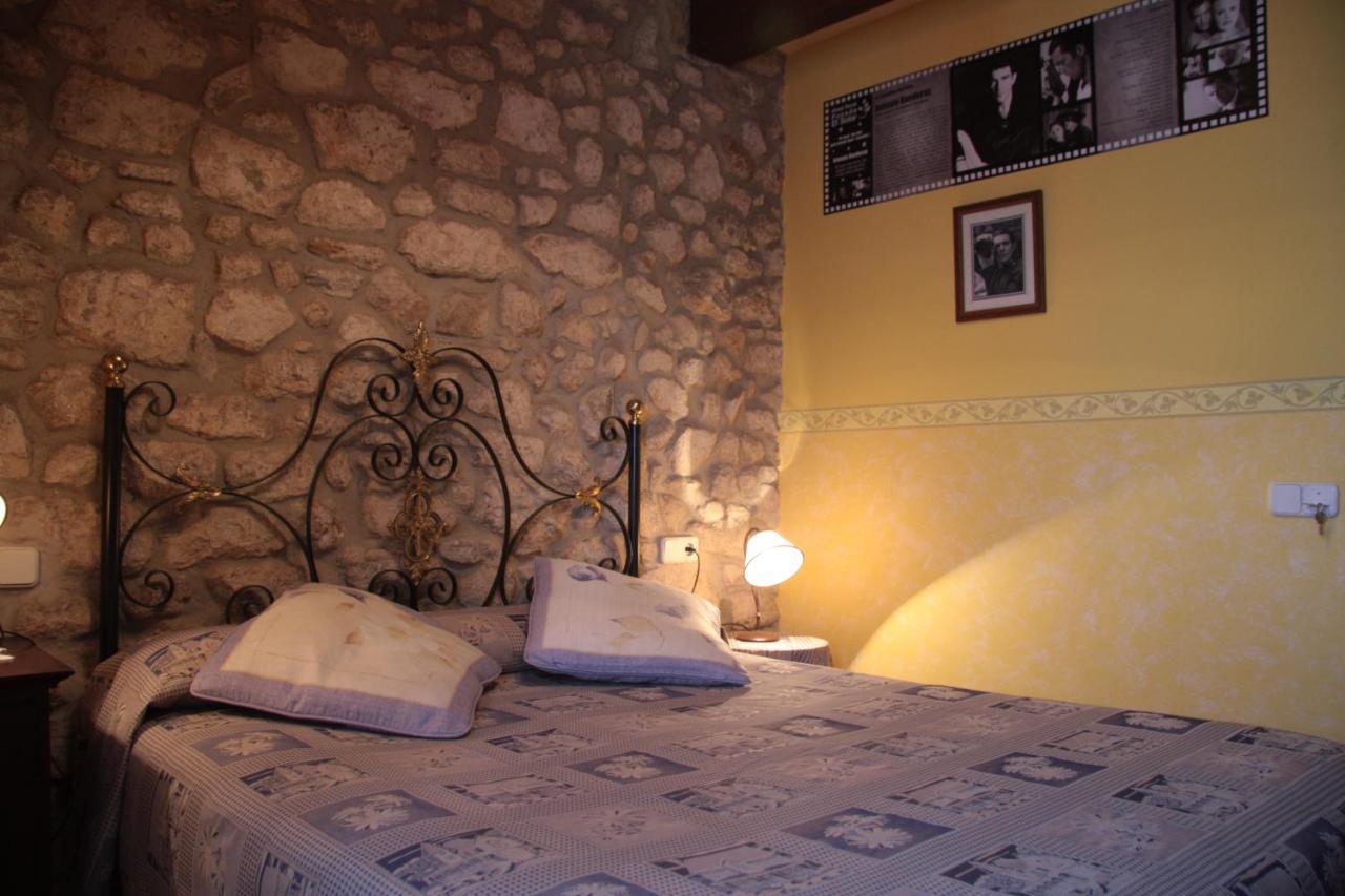 Habitaciones Y Estudios- Hotel "Posada De Cantabria El Solar" - Cenas Y Gintonic- Bar -Terraza Panoramica Galizano Zewnętrze zdjęcie