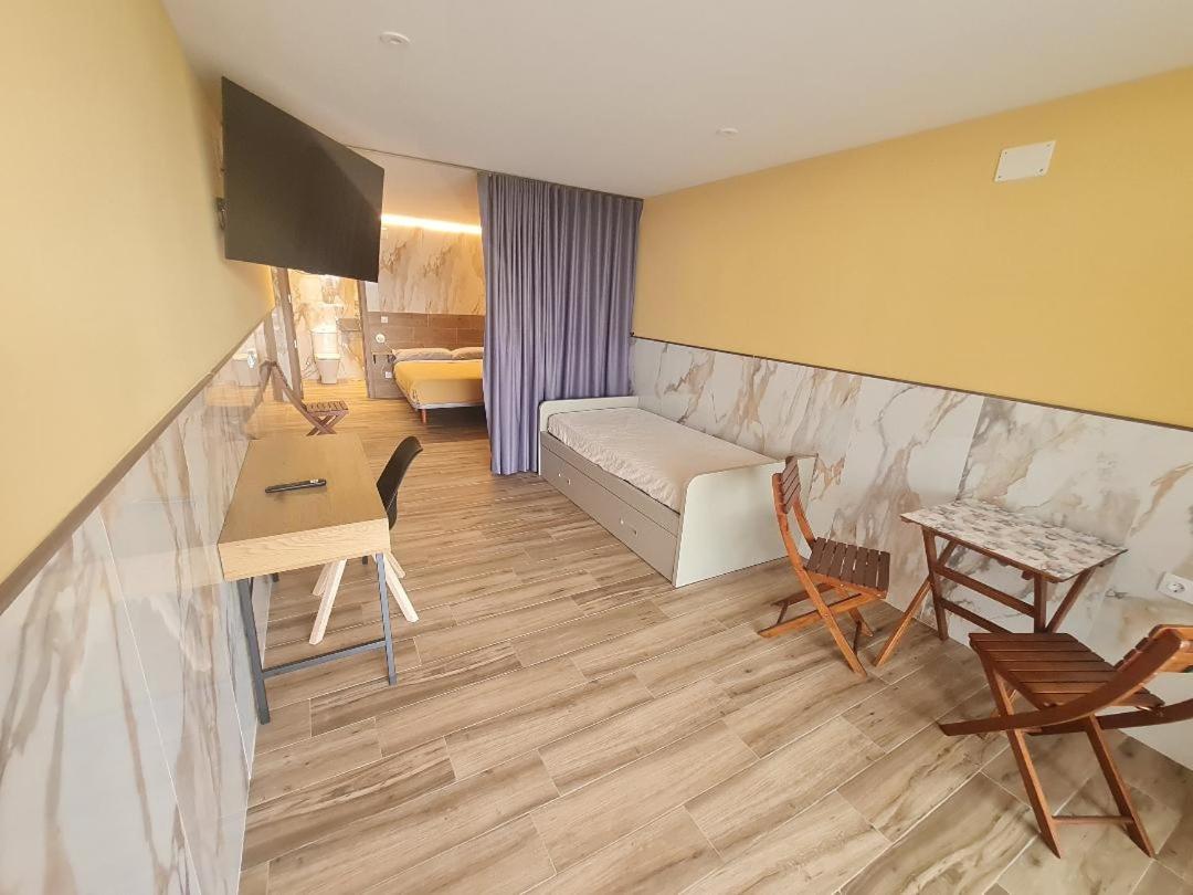 Habitaciones Y Estudios- Hotel "Posada De Cantabria El Solar" - Cenas Y Gintonic- Bar -Terraza Panoramica Galizano Zewnętrze zdjęcie